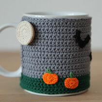 Halloween mug cozy