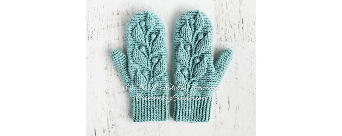 Hedera Wrist-Warmers crochet pattern