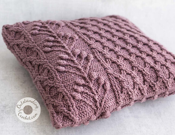 Ravelry: Pillow Cloud pattern by Mariana Cambur